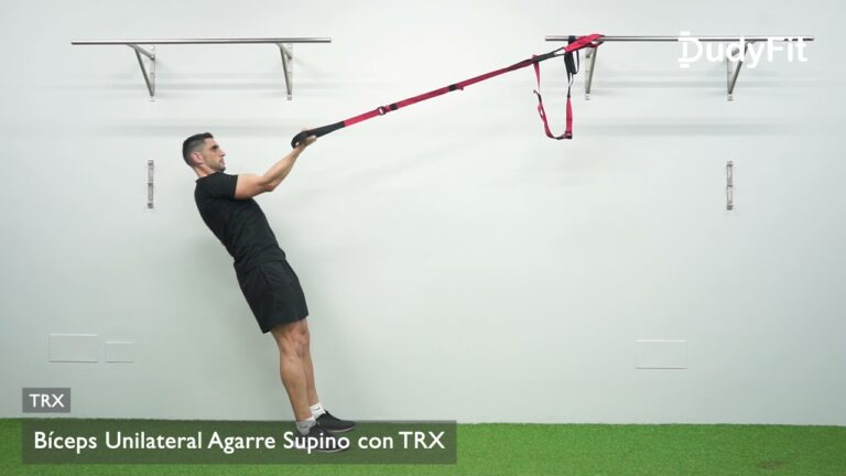 Curl de Bíceps TRX Agarre Supino: Guía Completa para Brazos Fuertes