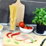 ¿Pasta o carne: Qué engorda más según un nutricionista?